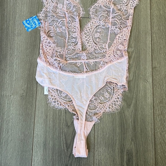 Free People Showoff Lace Bodysuit Ballet Combo S - Picture 12 of 14